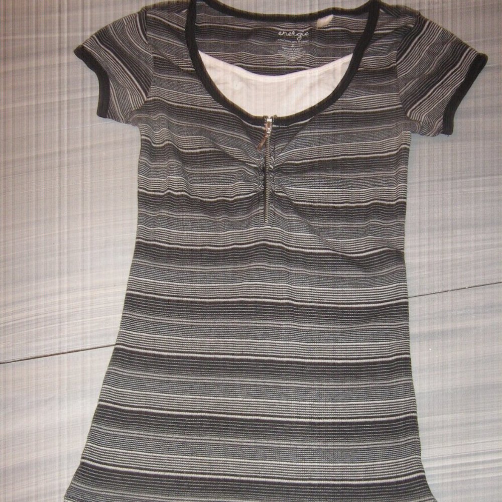 Ladies Short Sleeved Tops Set Of 3